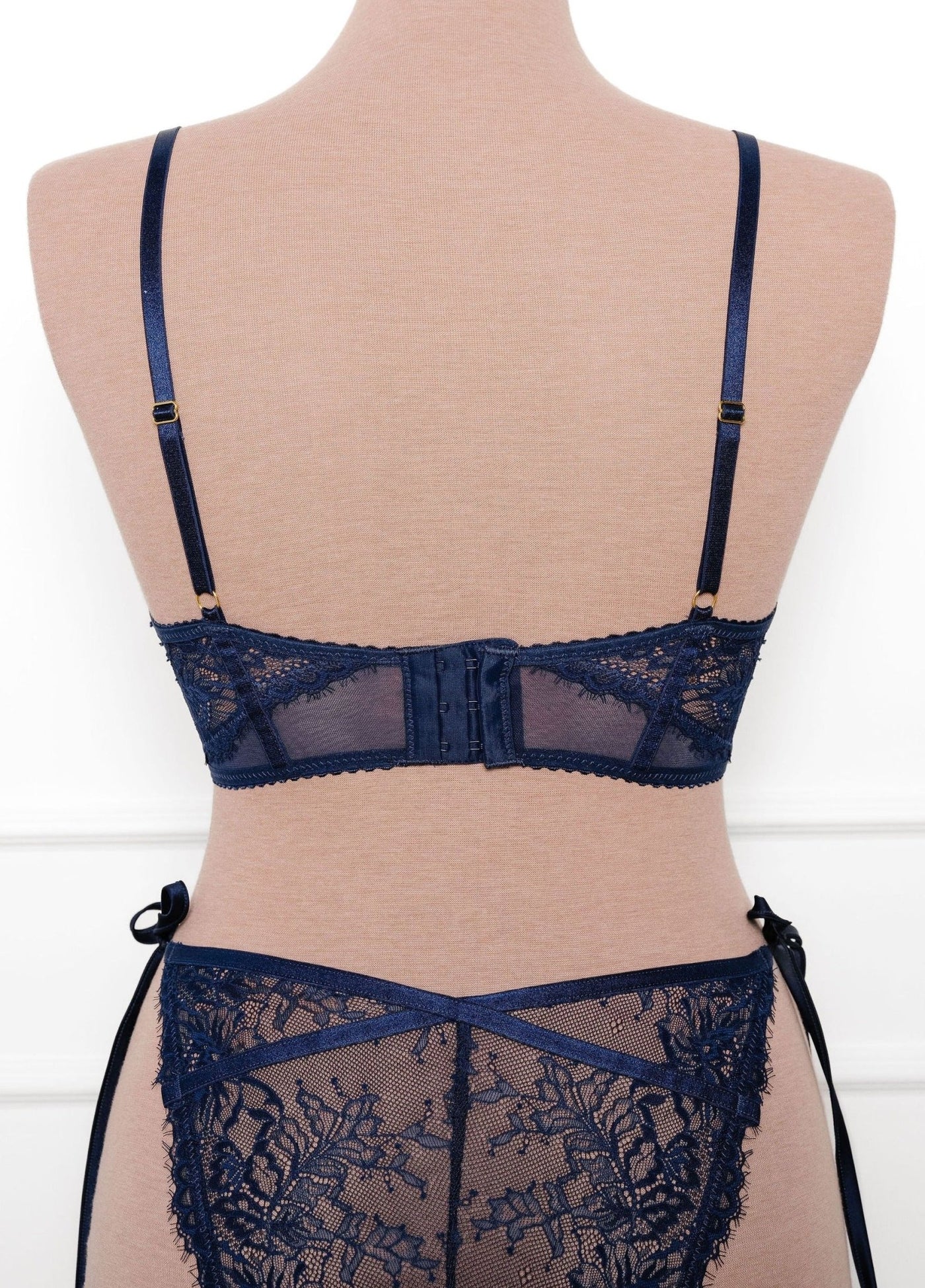 Lacy Underwire Cupless Corset - Navy - Mentionables