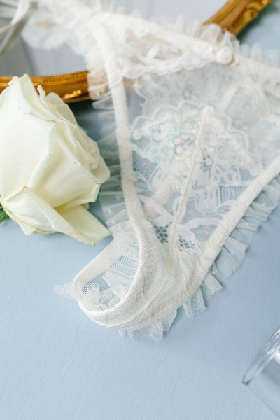 Lacy Ruffle Thong - Iridescent Cream - Mentionables