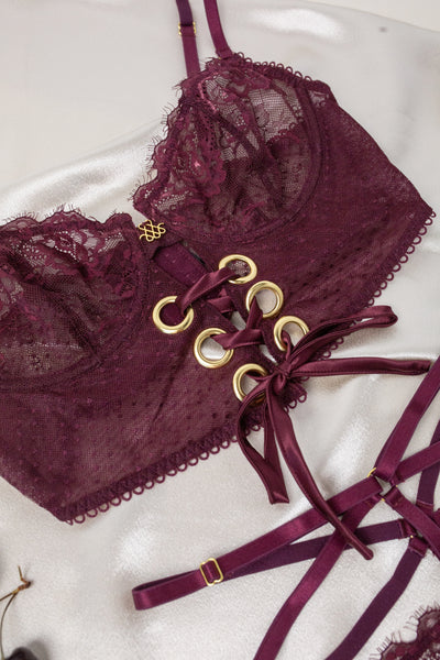 Eyelash Lace Underwire Lace Up Bustier - Cherry Lacquer