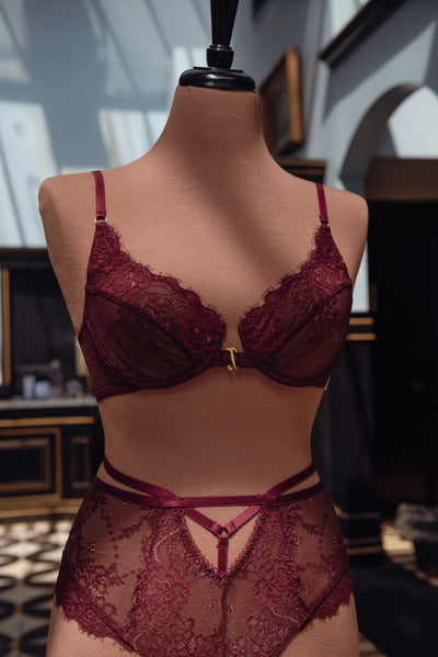 Eyelash Lace Underwire Balconette Bralette - Cherry Lacquer