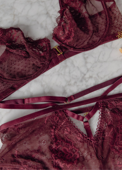 Strappy High Waist Crotchless Panty - Cherry Lacquer