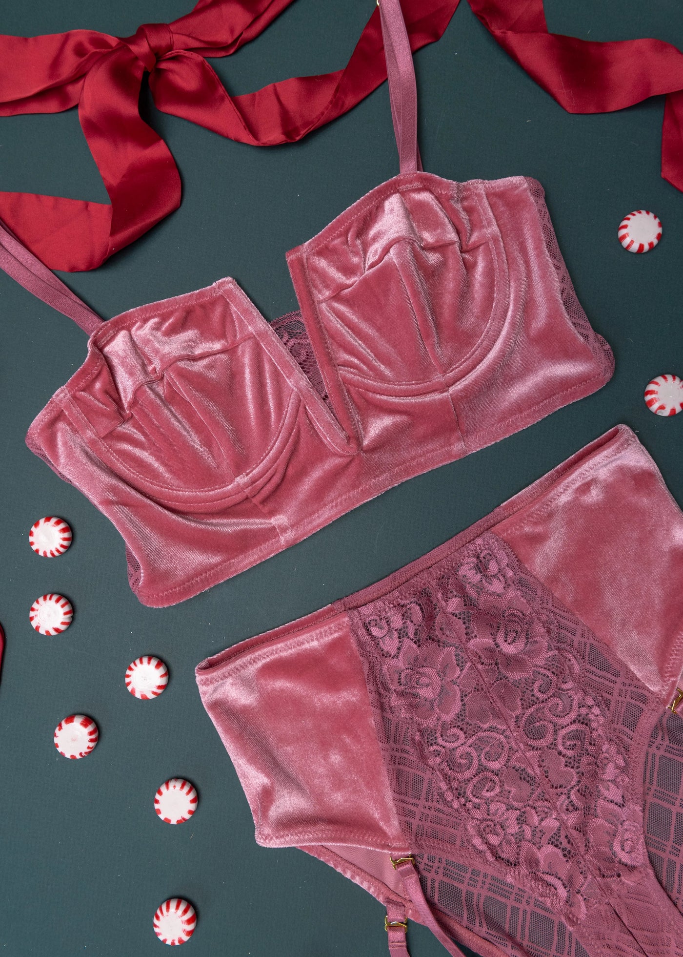 Velvet Underwire Bustier - Sugarplum Pink