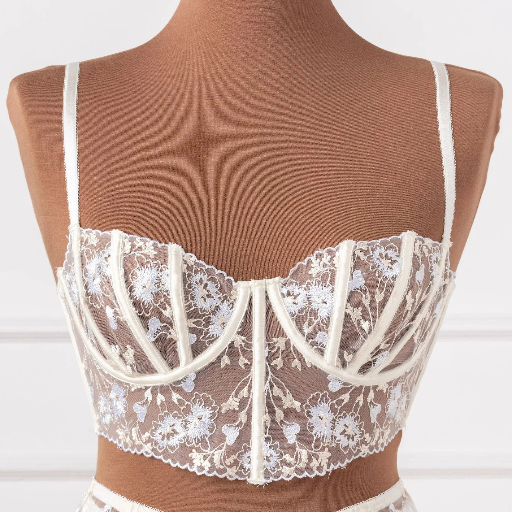 Embroidered Underwire Bustier - Pearl - M