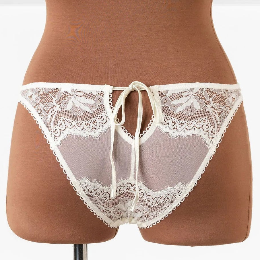 Sexy Maternity Lingerie: How to Boost Your Confidence Throughout Pregn Mentionables Sexy Maternity Lingerie: How to Boost Your Confidence Throughout Pregn Mentionables