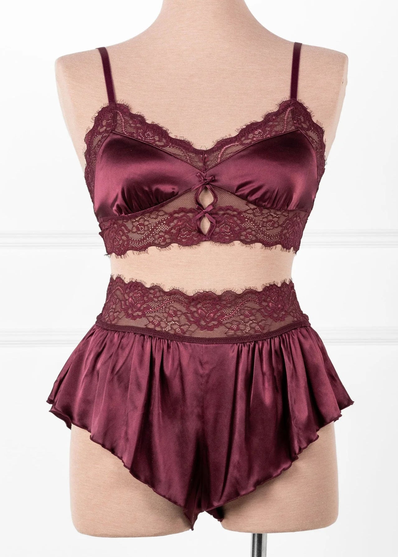 Lacy Satin Keyhole Bralette - Cherry Lacquer