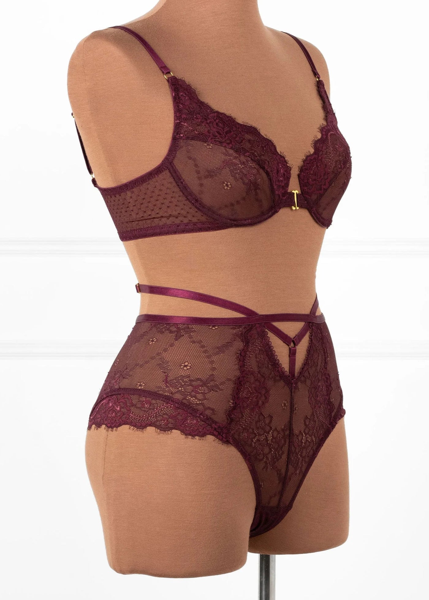Eyelash Lace Underwire Balconette Bralette - Cherry Lacquer