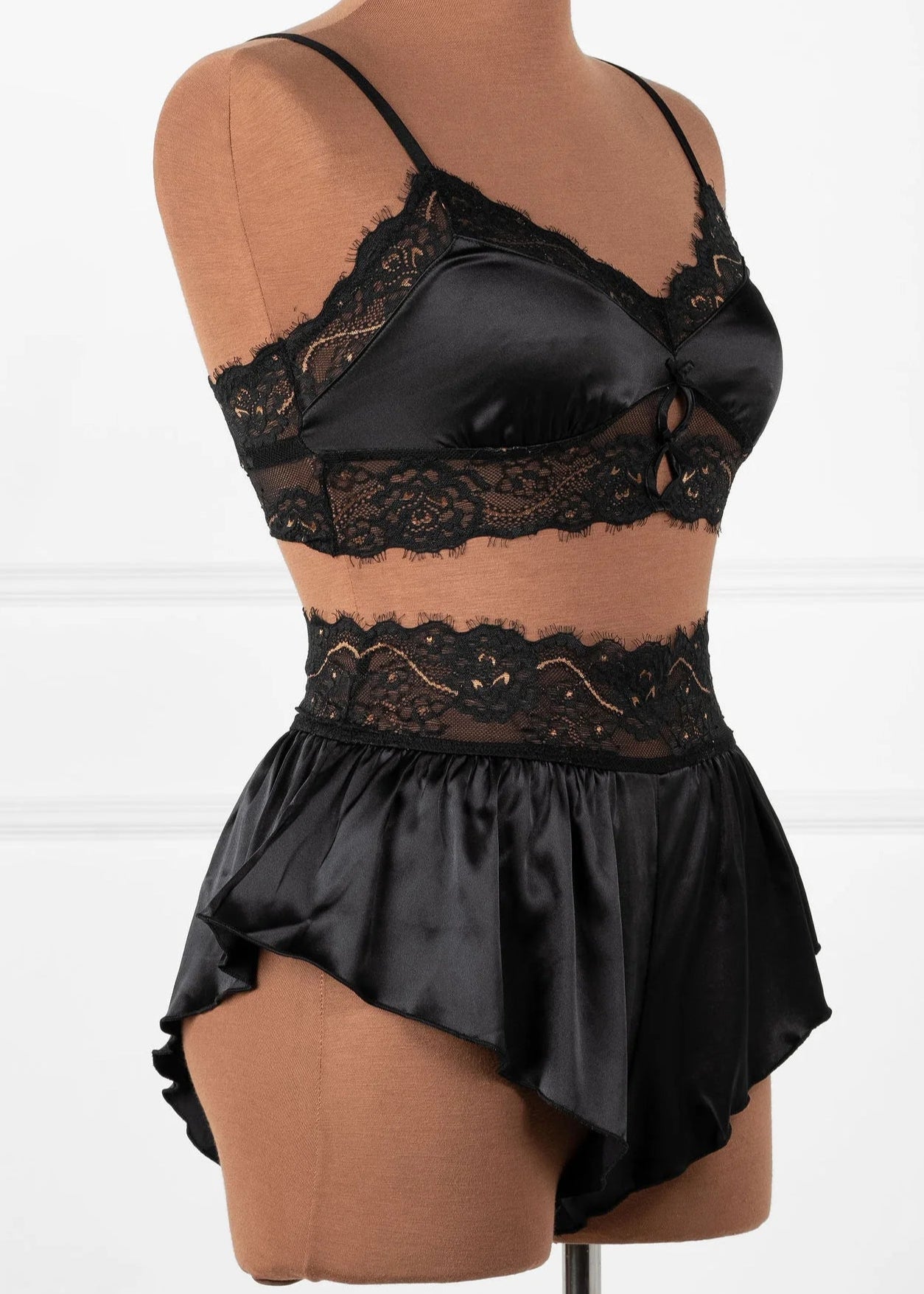 High Waist Lacy Satin Tap Two-Toned Shorts - Black