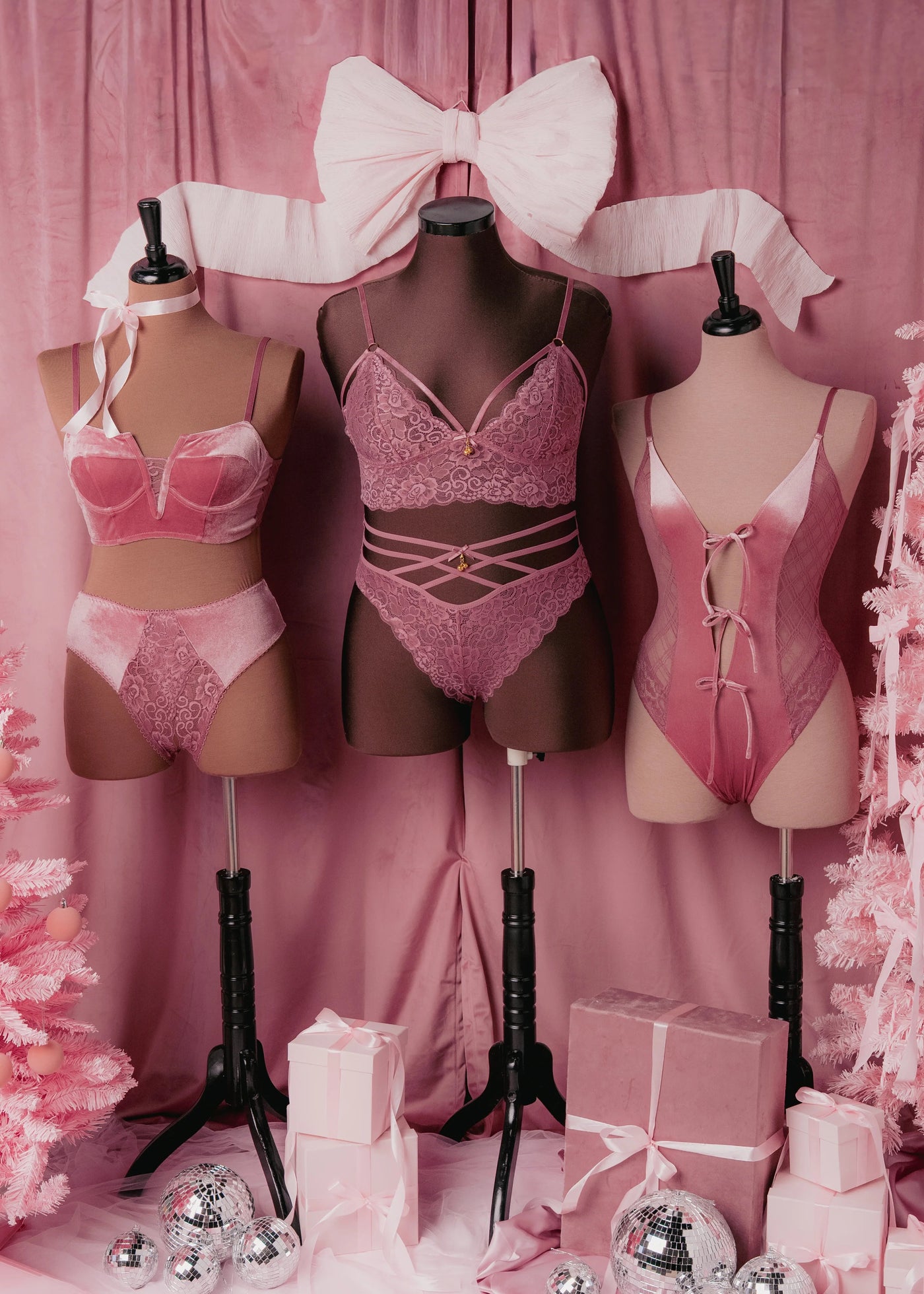 Strappy Crotchless Charm Panty - Sugarplum Pink