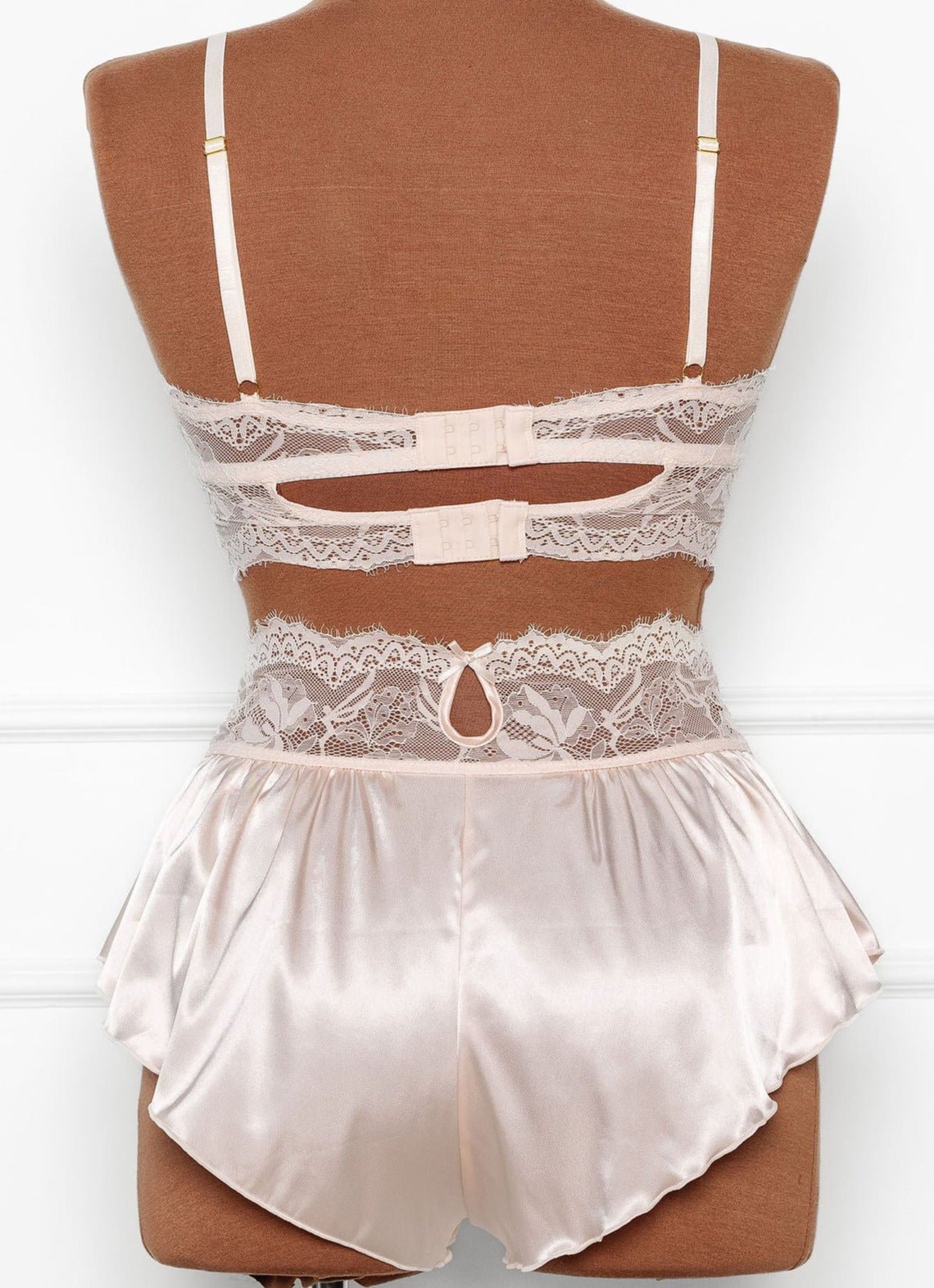 Bridal Bundle: Lacy Satin Keyhole Bralette Set - Champagne - Mentionables