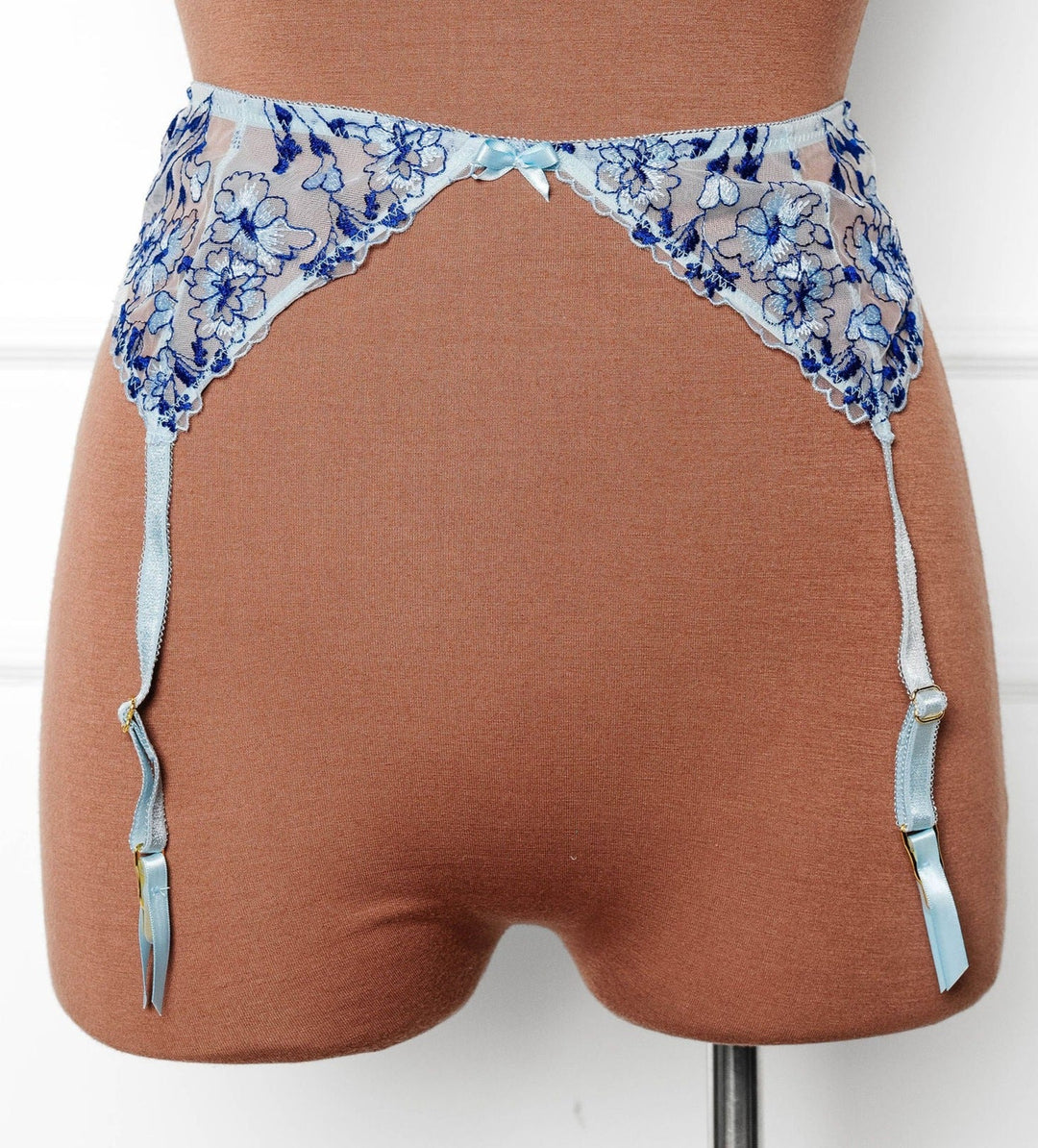 Embroidered Garter Belt | Mentionables Embroidered Garter Belt | Mentionables