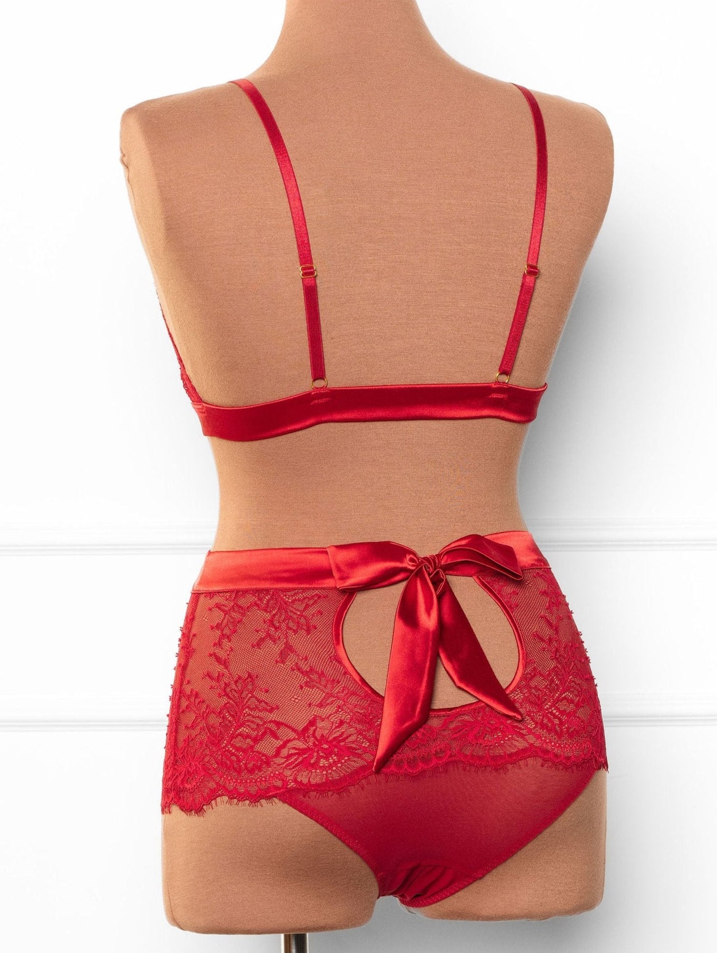 Eyelash Lace Bow Bralette - Red - Mentionables