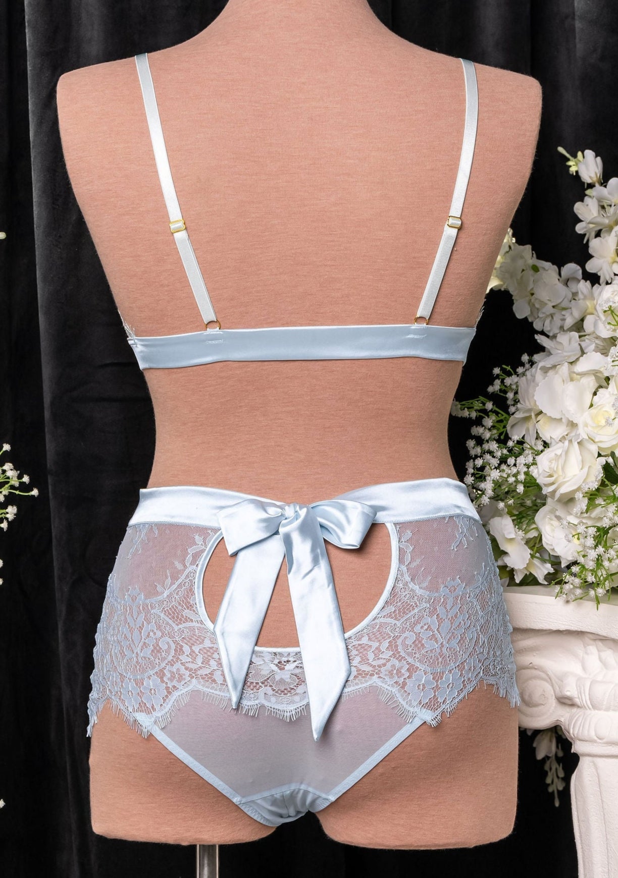 Eyelash Lace High Waist Crotchless Panty - Something Blue - Mentionables