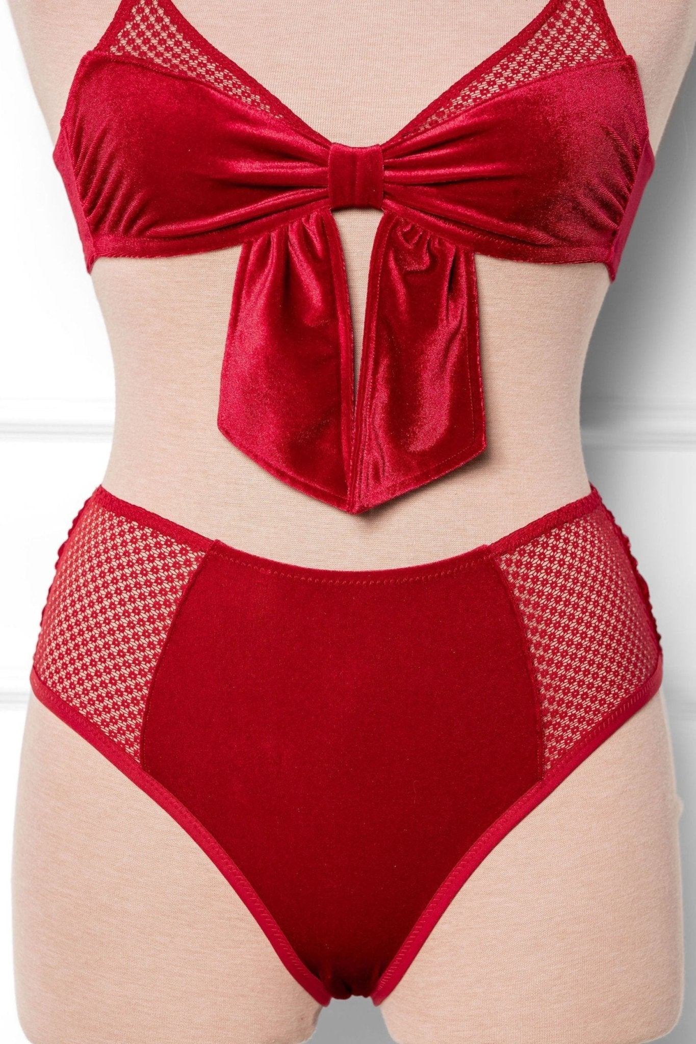 High Waist Velvet Open Back Panty - Red - Mentionables