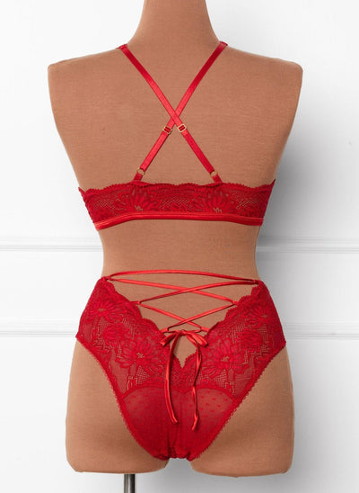 Lacy Crossover Bralette - Red - Mentionables