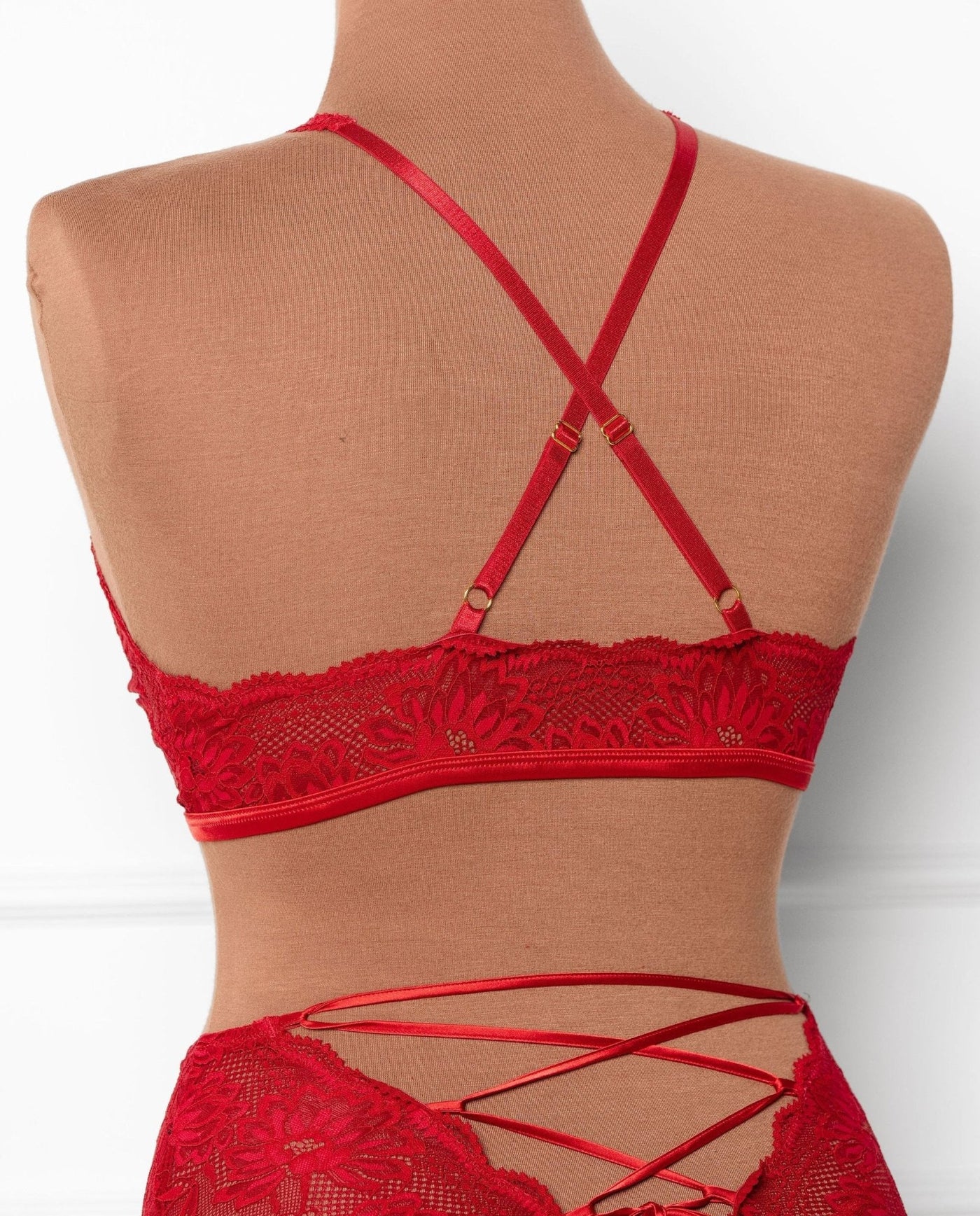 Lacy Crossover Bralette - Red - Mentionables