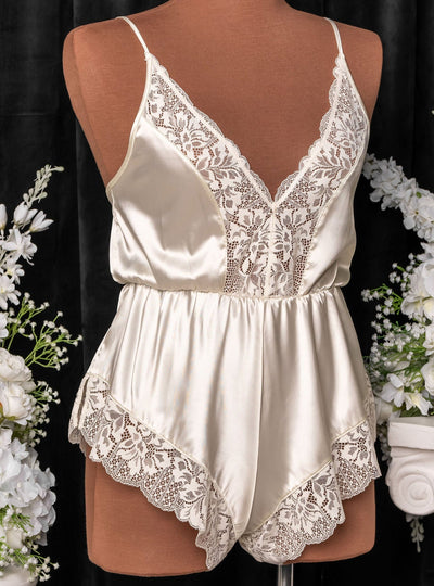 Lacy Plunge Satin Romper - Pearl - Mentionables