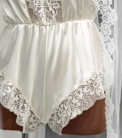 Lacy Plunge Satin Romper - Pearl - Mentionables