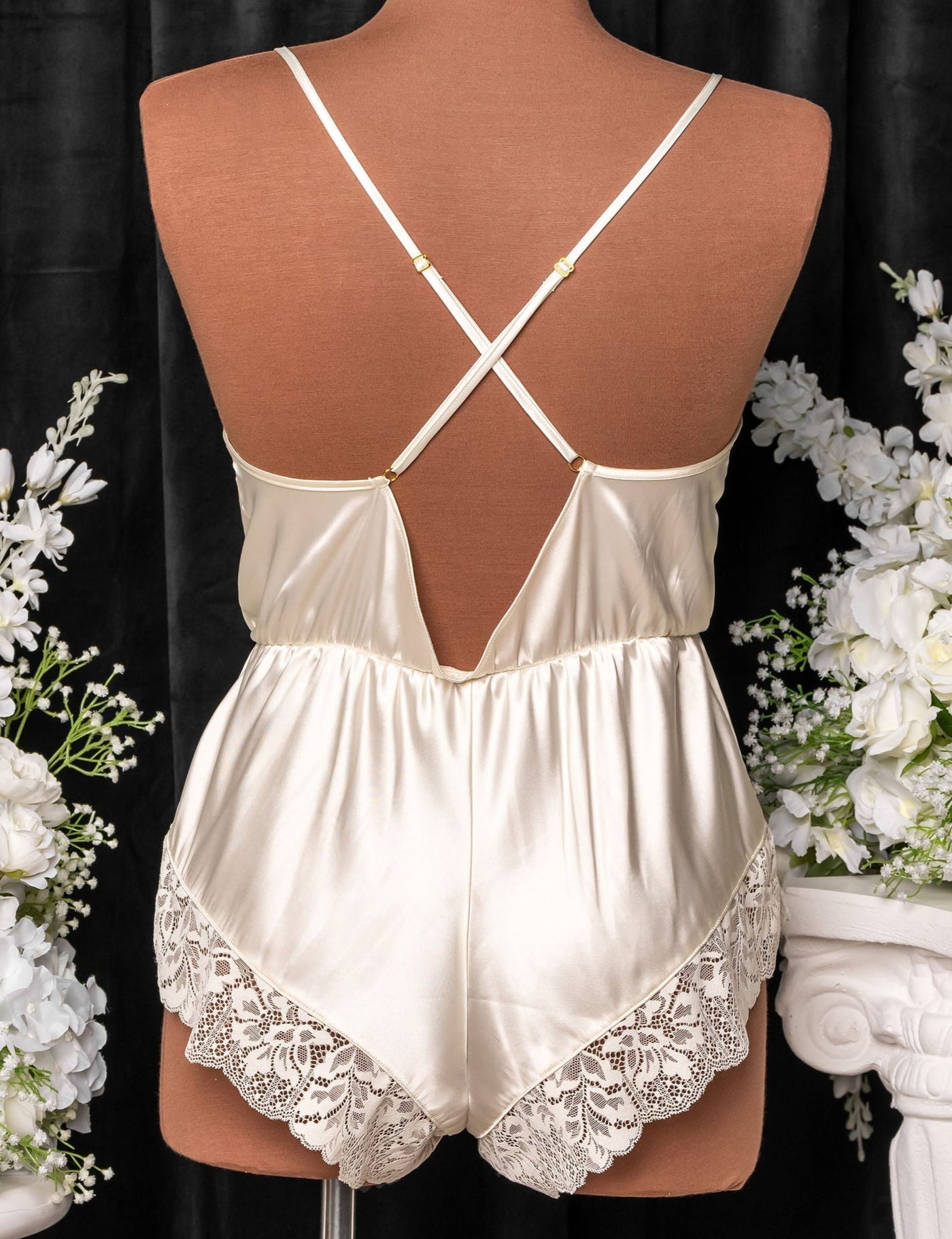 Lacy Plunge Satin Romper - Pearl - Mentionables