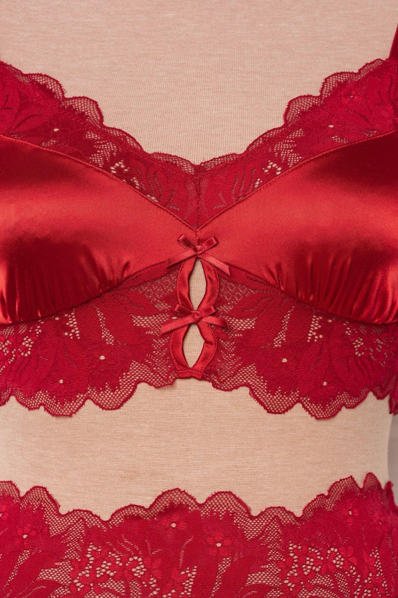 Lacy Satin Bralette - Red - Mentionables