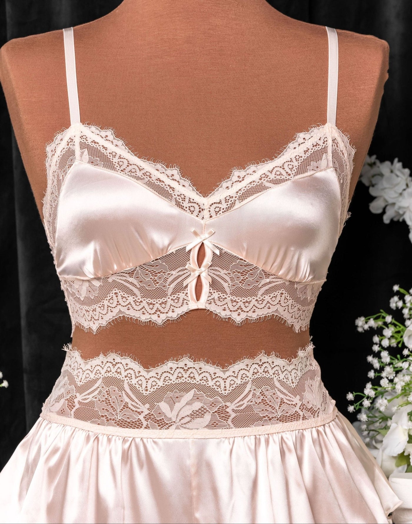 Lacy Satin Keyhole Bralette - Champagne - Mentionables