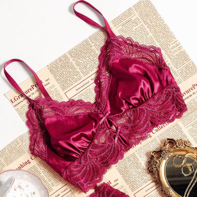 Lacy Satin Keyhole Bralette - Ruby - Mentionables