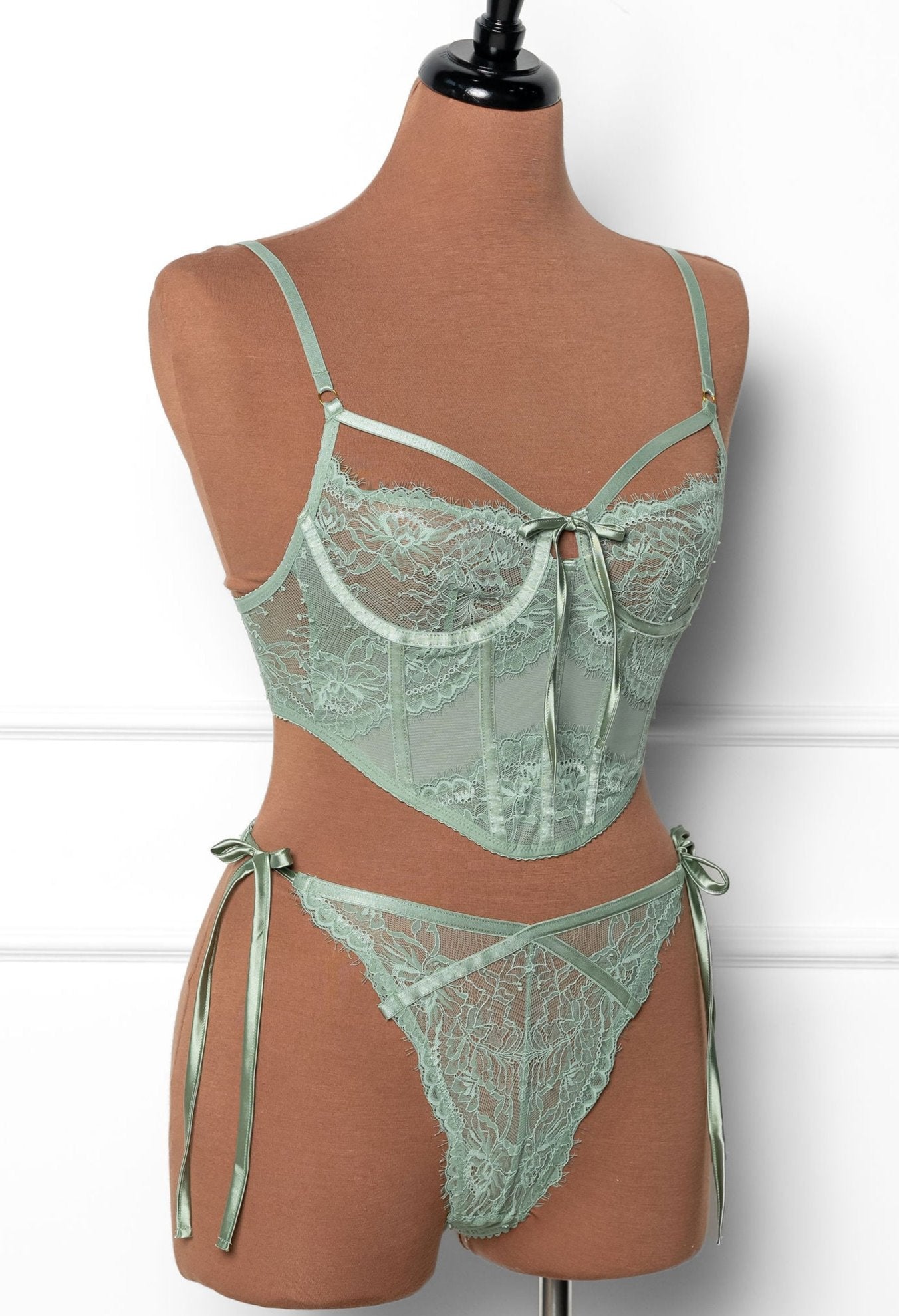 Lacy Underwire Corset - Misty Jade - Mentionables