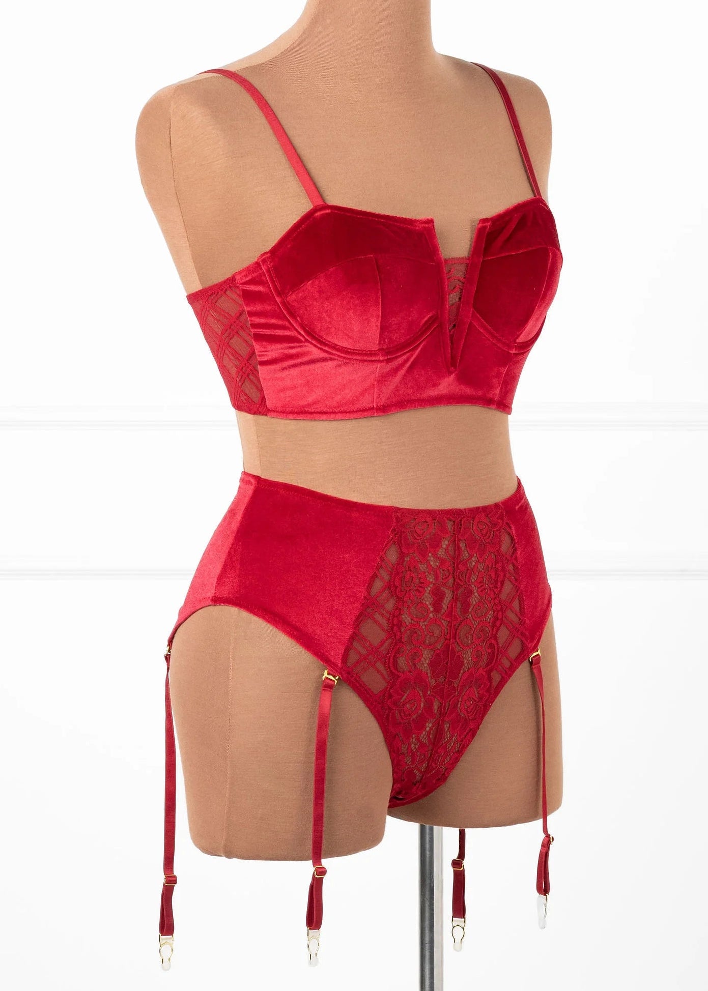 High Waist Velvet Crotchless Garter Panty - Red