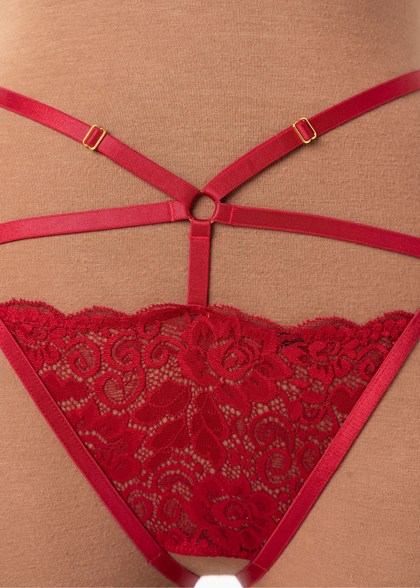 Strappy Ouvert Charm Panty - Red