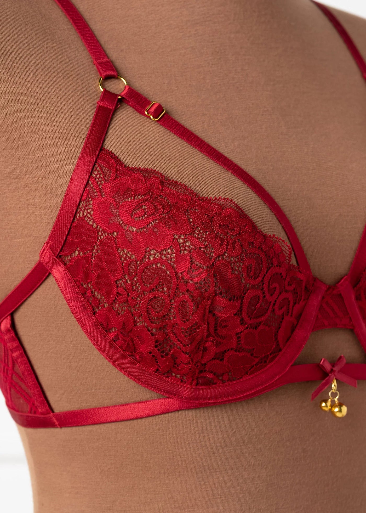 Lacy Underwire Charm Bralette - Red