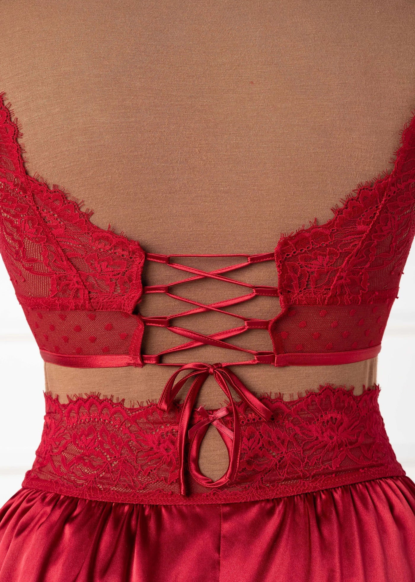 Lacy Off-The-Shoulder Bralette - Red