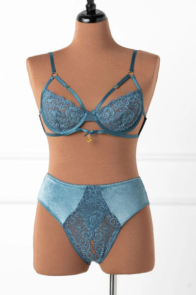 Lacy Underwire Charm Bralette - Retro Blue