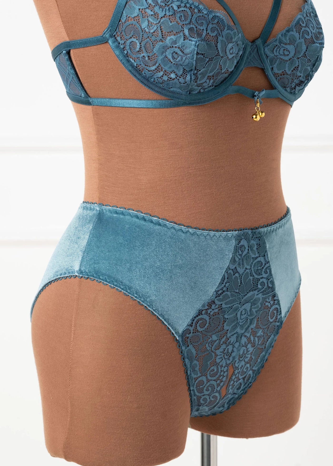 Lace & Velvet Crotchless Hipster Panty - Retro Blue