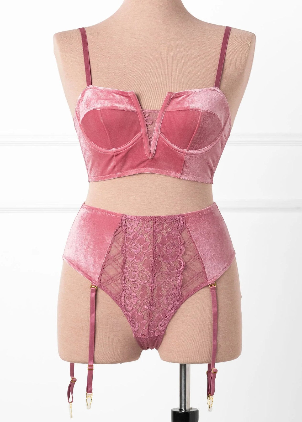High Waist Velvet Crotchless Garter Panty - Sugarplum Pink