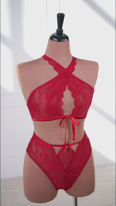 Lacy Crossover Bralette - Red