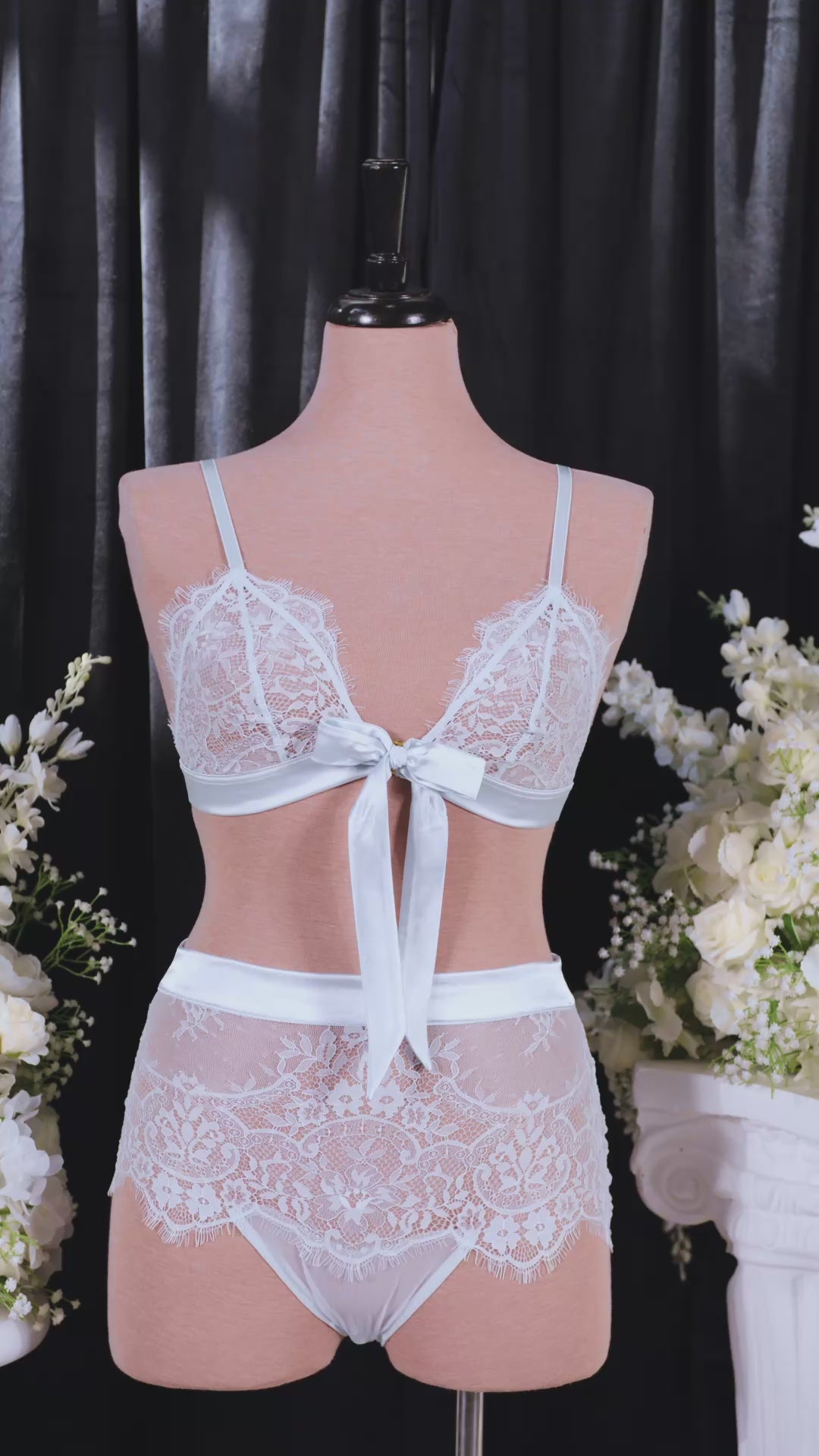 Eyelash Lace Bow Bralette - Something Blue