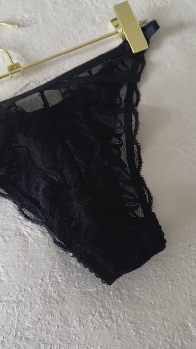 V-Waist Bikini Panty - Black