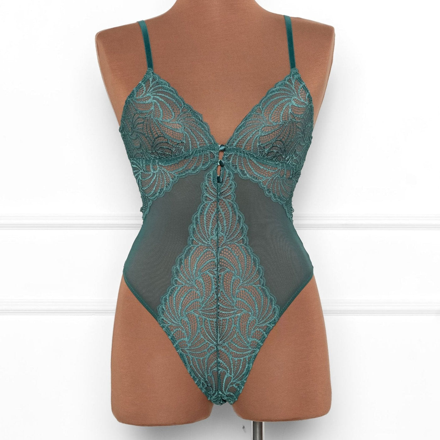 Scalloped Lace & Mesh Button Crotchless Teddy - Emerald - Mentionables