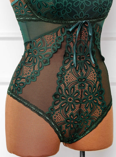 Slotted Lace Crotchless Scoop Neck Teddy - Emerald - Mentionables