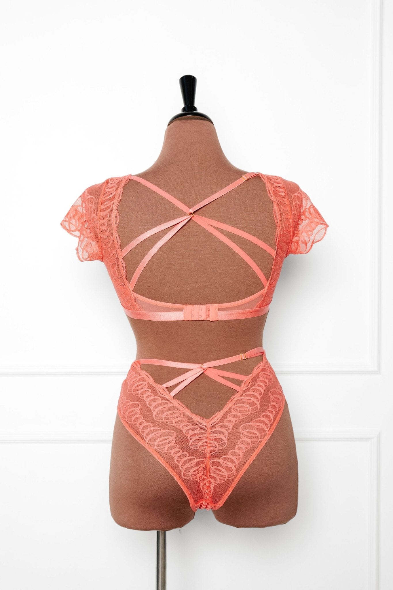 Strappy Back High Waist Crotchless Panty - Coral - Mentionables