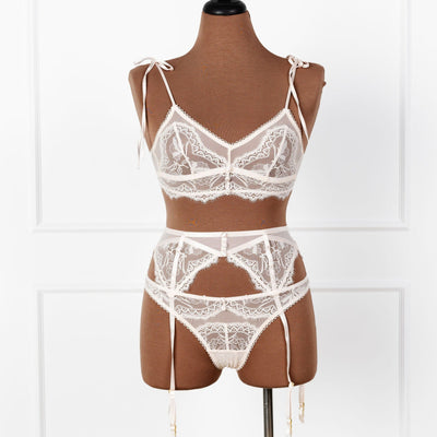 Bridal Bundle: Lace & Mesh Button Bralette - Champagne - Mentionables