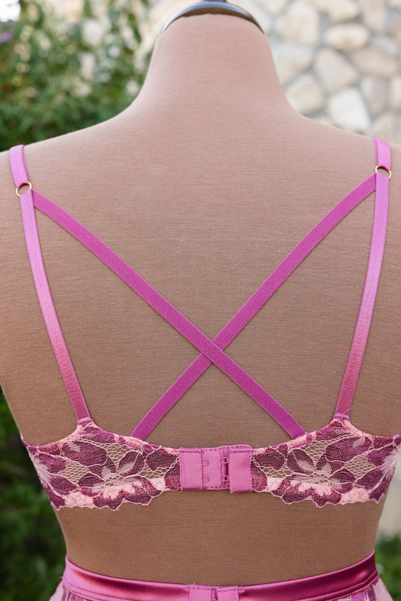 DIY: Strappy Bralette in Pink/Peach/Lilac – Tailor Made Blog